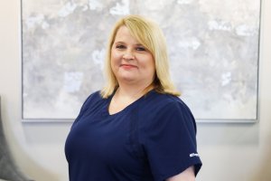 Lisa Jones, RN Clinical Manager University at University Oral and Facial Surgery